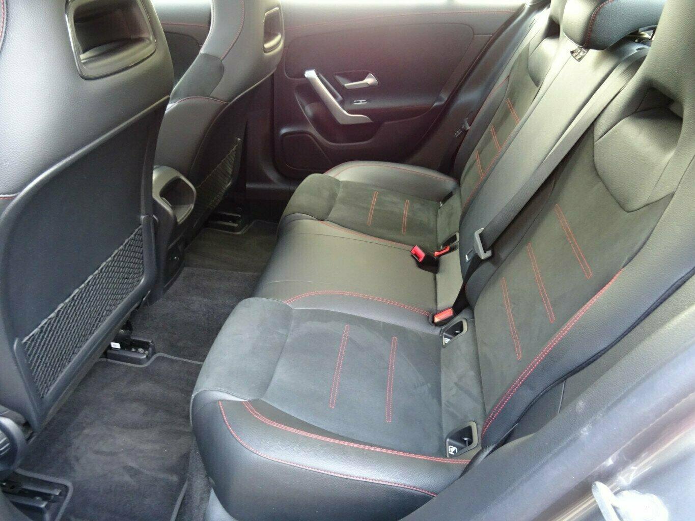 Mercedes-Benz CLA 250 AMG Line 7G-Tronic,Modell 2022,Leder,Pan