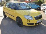 Skoda Fabia 1.2l 44 kW Ambiente - Skoda Fabia: Gelb