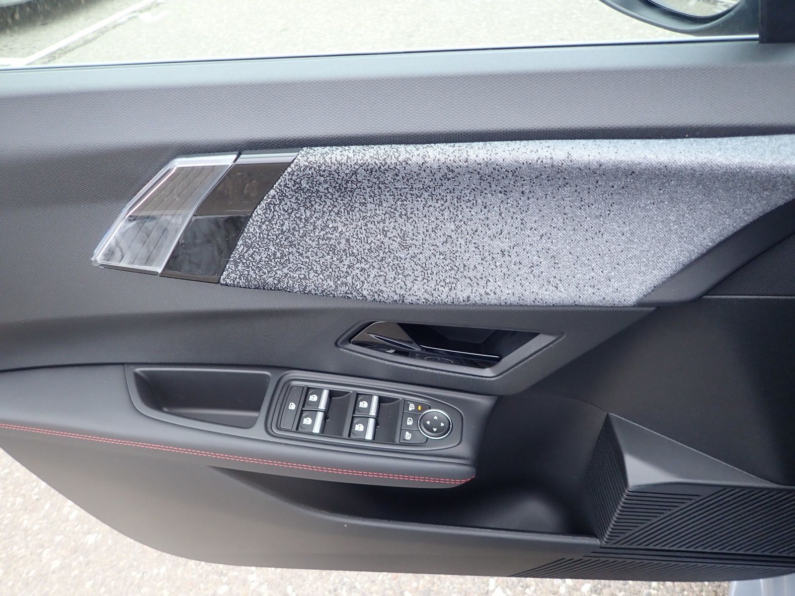 Fahrzeugabbildung Renault Clio Techno TCe 115