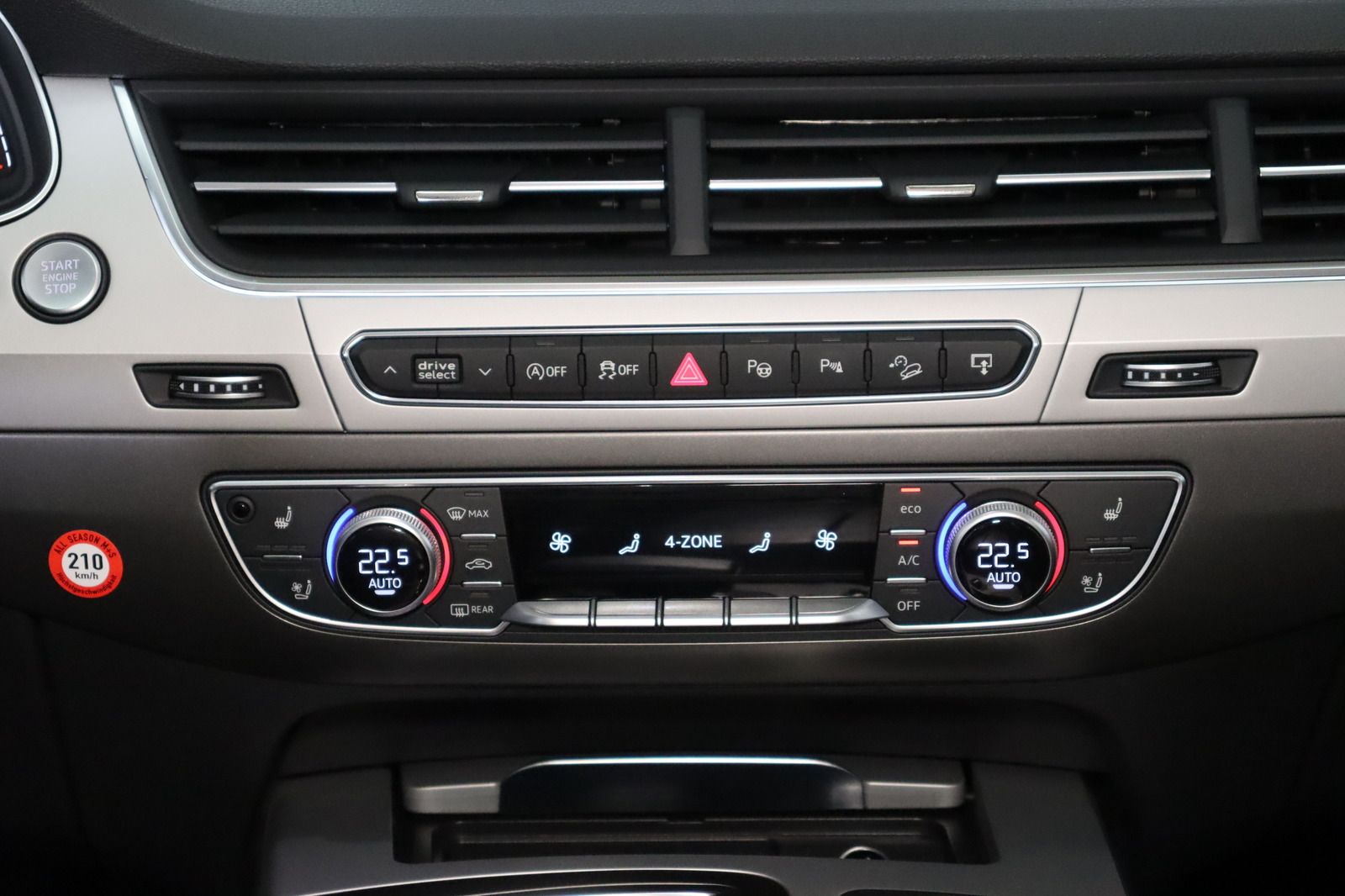 Fahrzeugabbildung Audi Q7 3.0 TDI quattro * Nachtsicht * HUD
