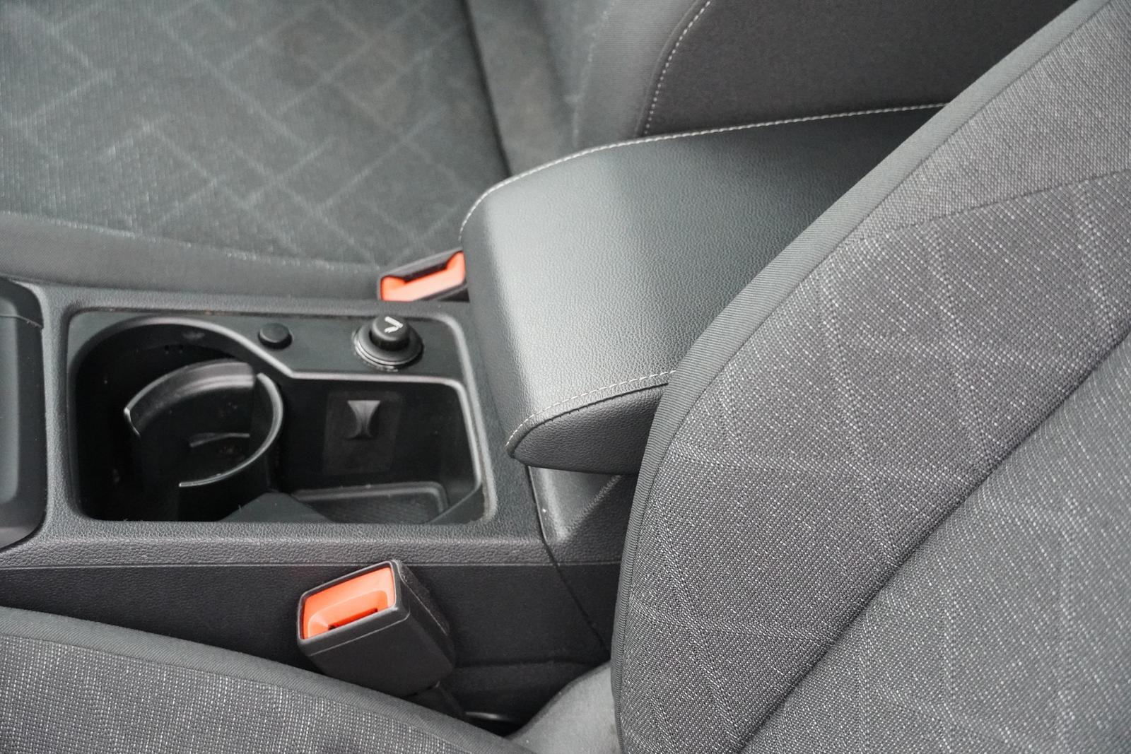 Volkswagen Golf VIII 1.5 16V TSI Life ACC LED Navi PDC, миниатюра 23