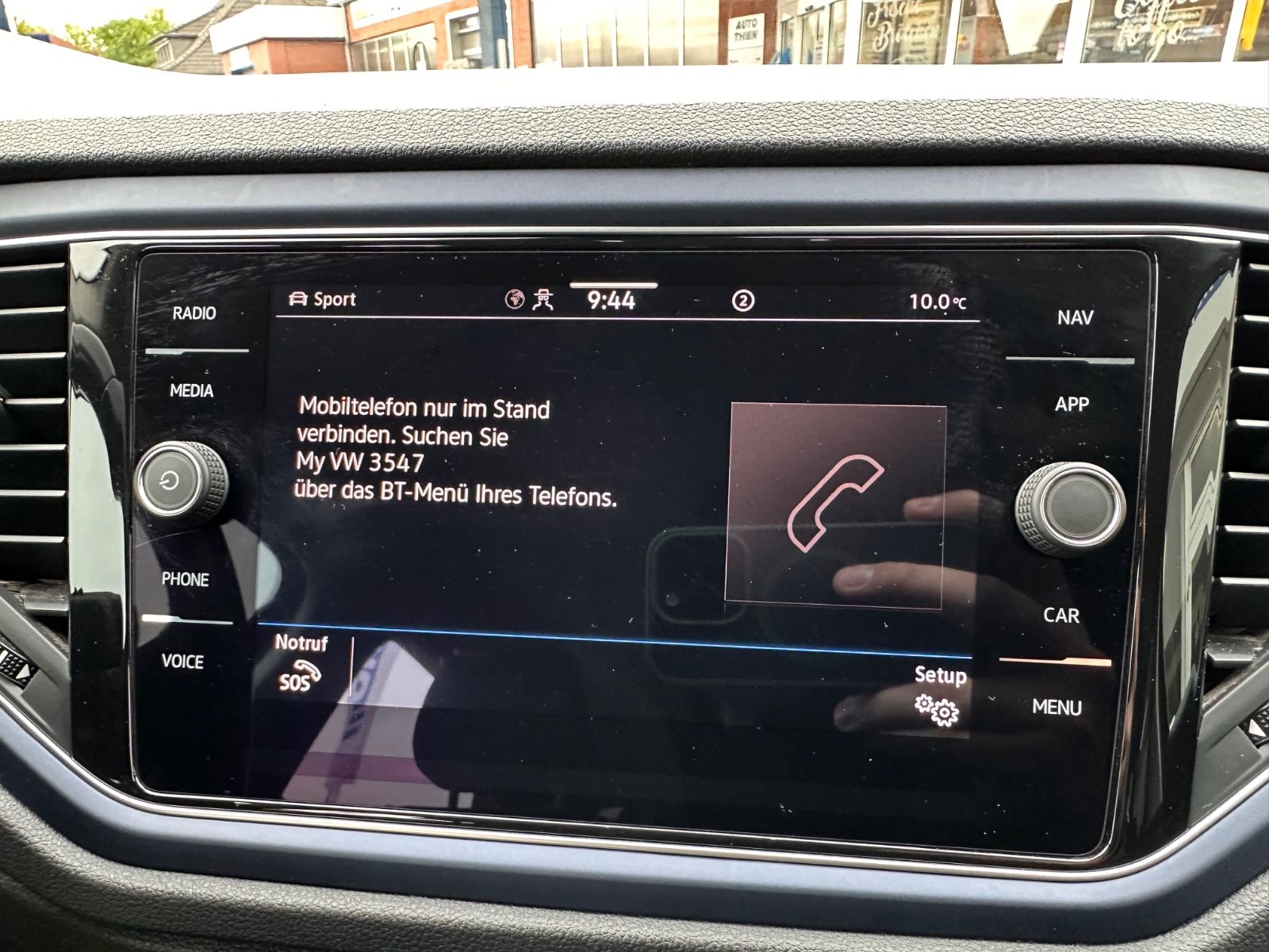 Fahrzeugabbildung Volkswagen T-Roc R Line 2.0 TDI DSG AHK/Beats/Navi/App/19"