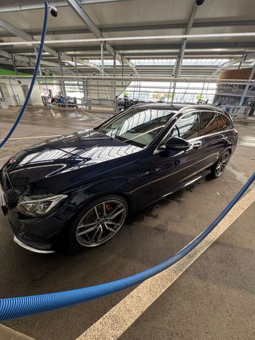 MERCEDES-BENZ C 220 d 4MATIC T AMG Line Autom. AMG Line