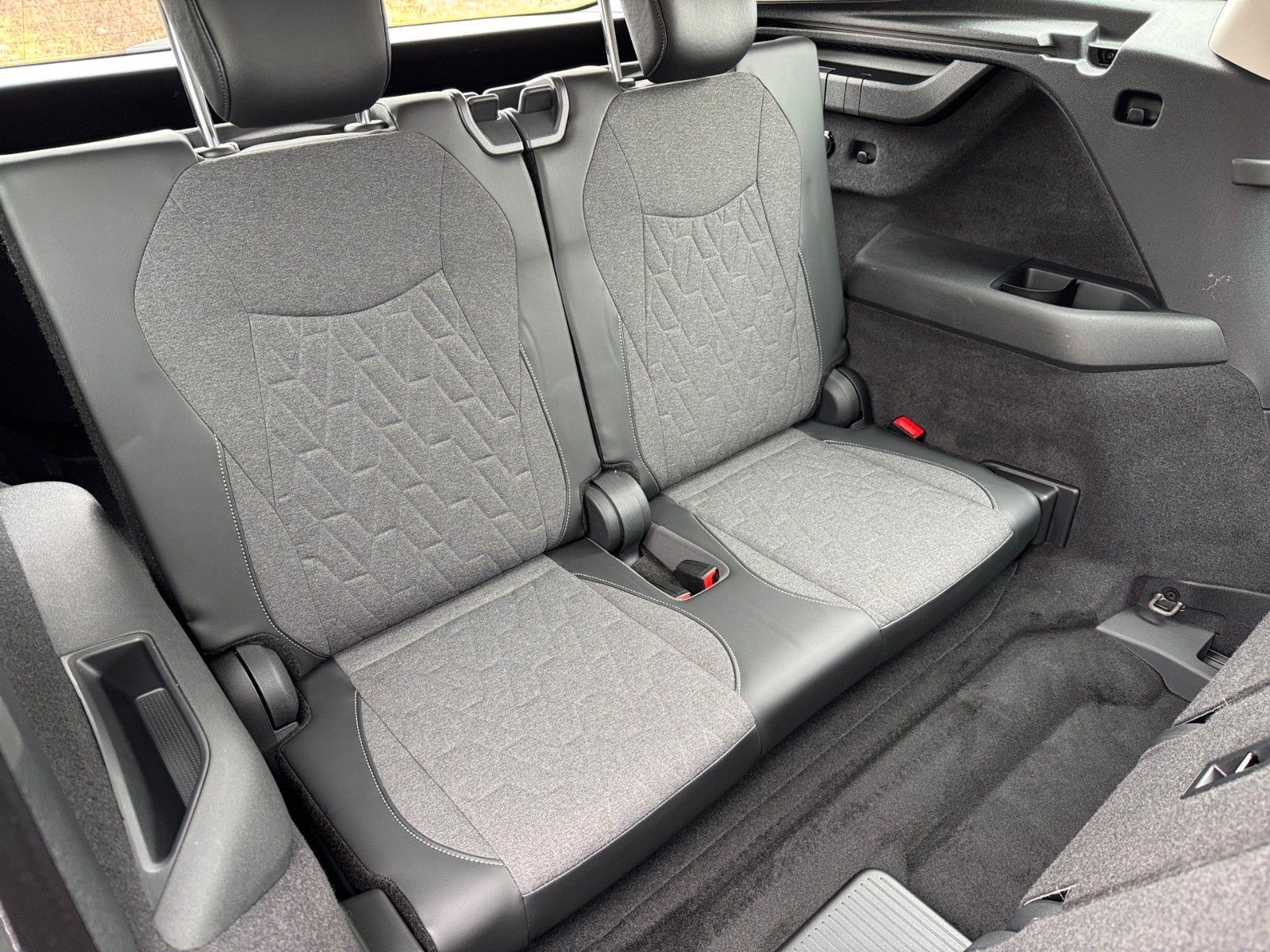 Fahrzeugabbildung Volkswagen Tayron 1.5 eTSI Life