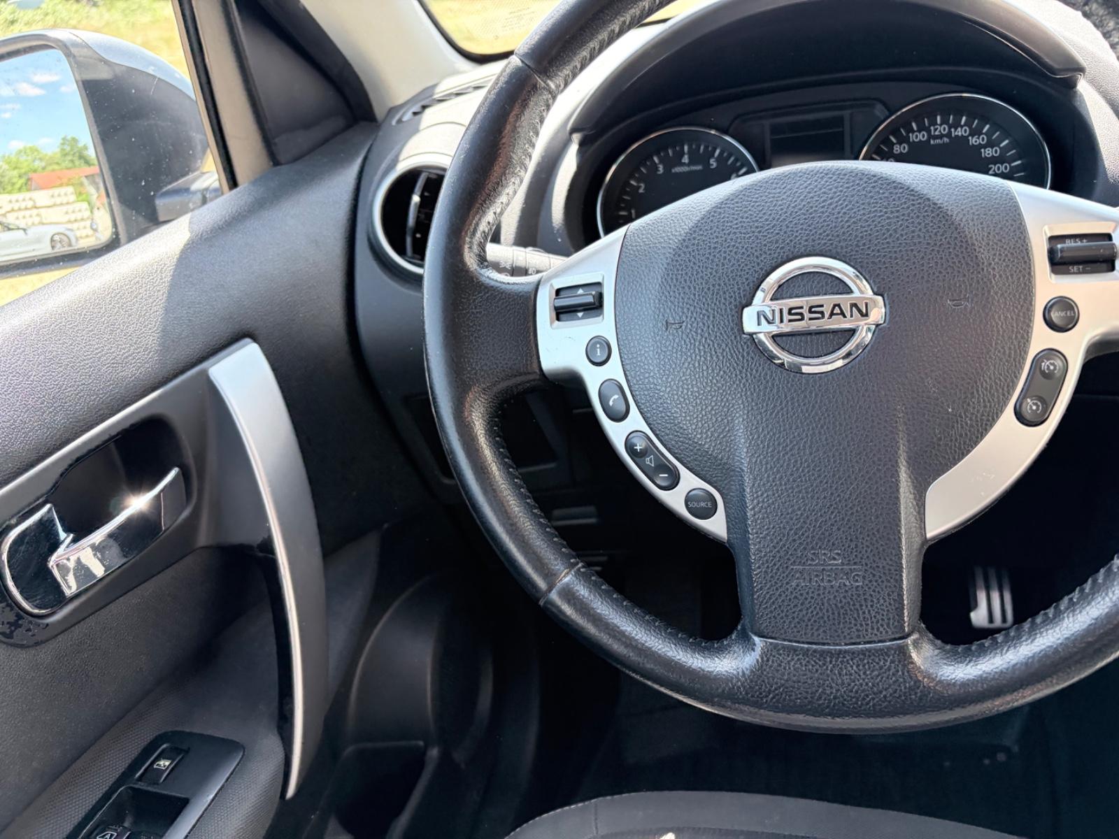 Nissan Qashqai+2 2012 — photo 6