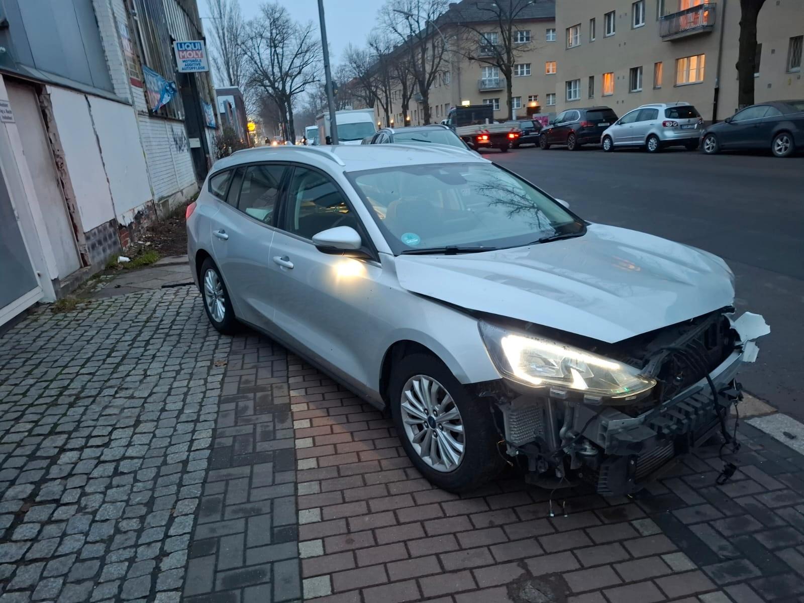 Ford Focus Turnier Titanium