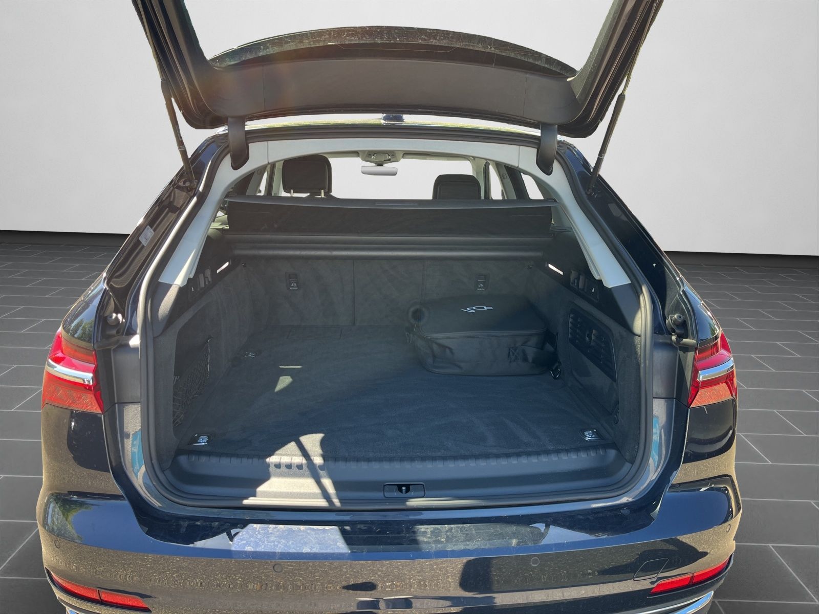 Audi A6 - Bild 15