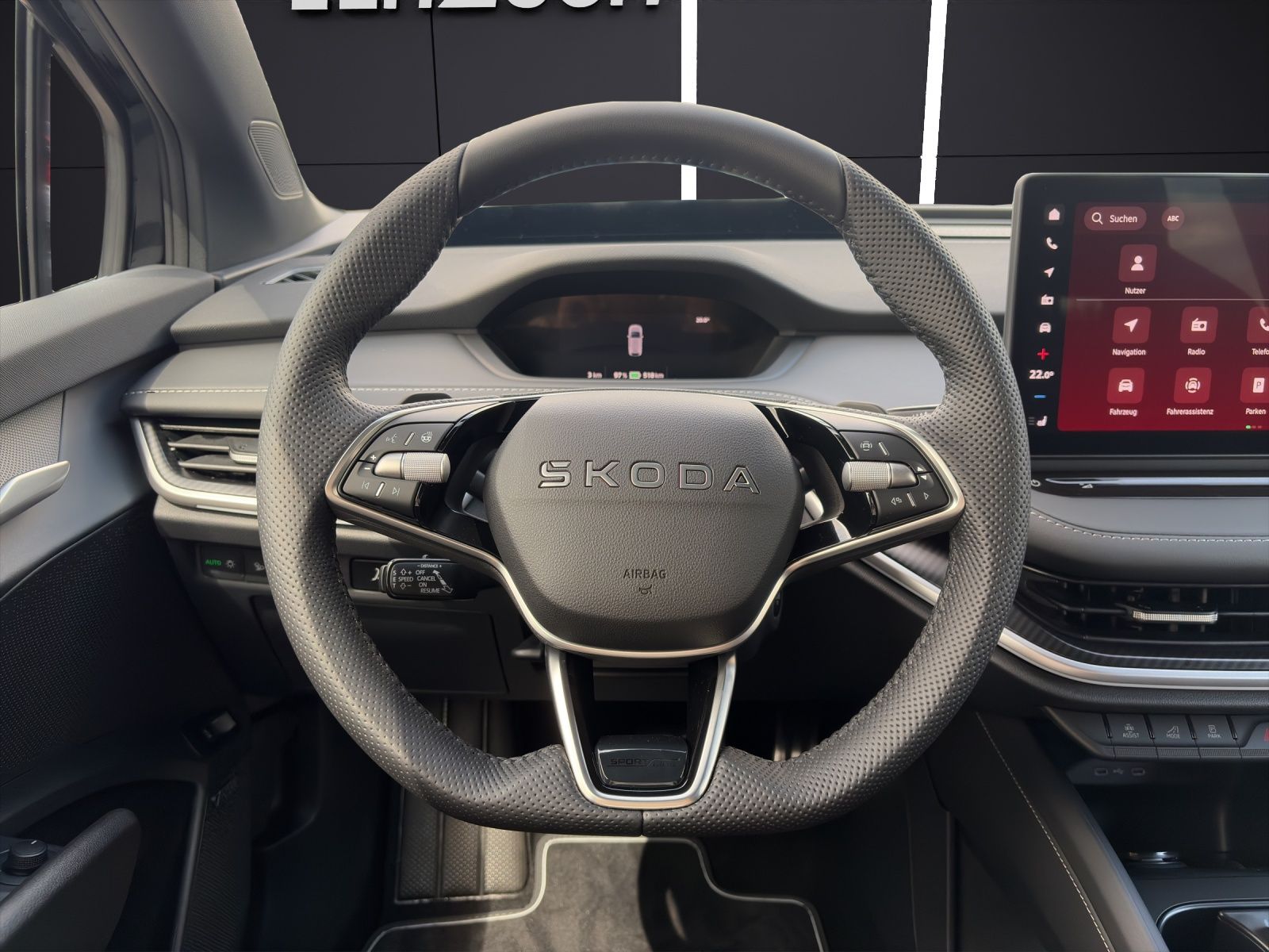 Fahrzeugabbildung SKODA Elroq Sportline 60 MATRIX AHK ACC