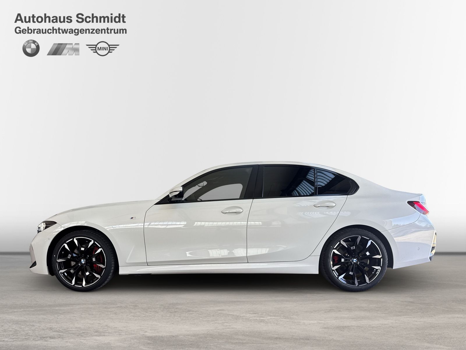 BMW 330 - Bild 2