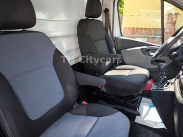 Renault Trafic - 9