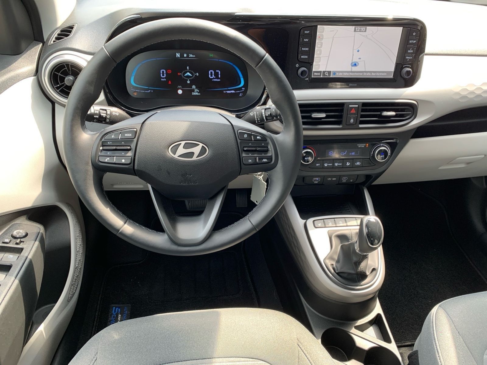 Fahrzeugabbildung Hyundai i10 1.2 Automatik Prime Navi Kamera