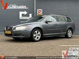 Volvo V70 2.0 Summum | Leder | klima | Cruise | PDC | - Volvo V70 Summum mit Benzin-Antrieb