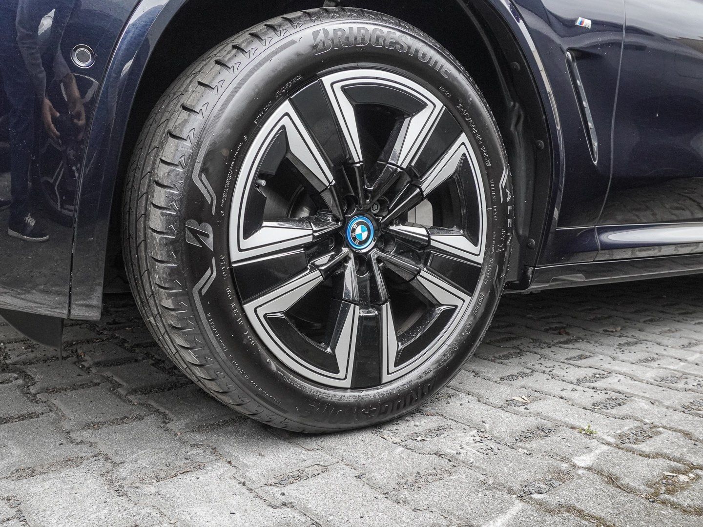 BMW iX3 M SPORT M Sport PANO ACC RFK NAVI LED DAB foto 3
