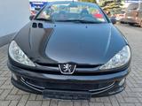 Peugeot 206 Cabriolet CC * Alu*Leder* 1.6 Ltr - Peugeot 206 aus 2004: 206cc