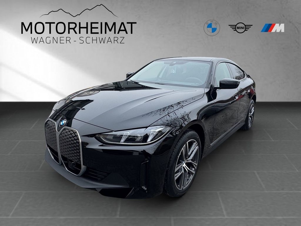 BMW i4