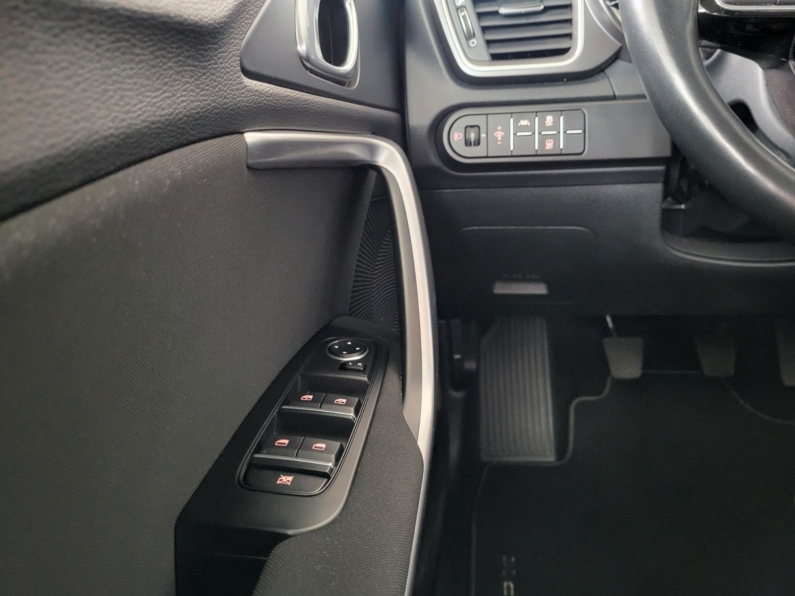 Fahrzeugabbildung Kia XCeed Edition 7 Lenkrad heizbar, Sitzheizung