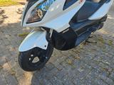 Kymco Downtown 125i mit Navi, Koffer. TÜV NEU Ansehen  - KYMCO DOWNTOWN 125I