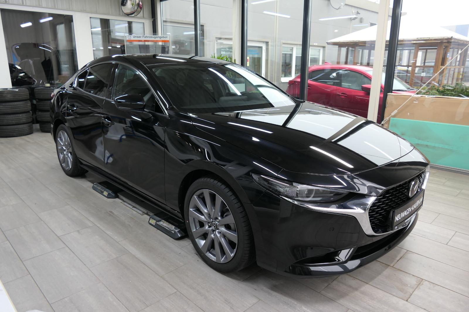 Mazda 3 e-SKYACTIV Exclusive Fastback >>2027<<