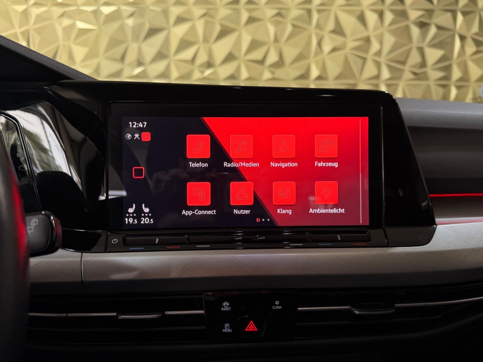Volkswagen Golf VIII Lim. Life PANORAMA MASSAGE IQ.LIGHT, миниатюра 17