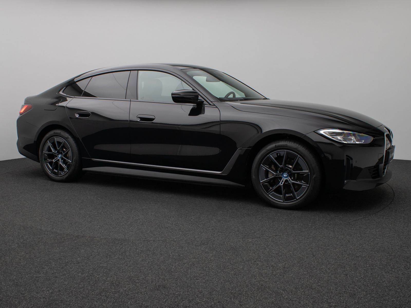 Fahrzeugabbildung BMW i4 eD40 Gran Coupè Kamera DAB CockPit+ Sport LED