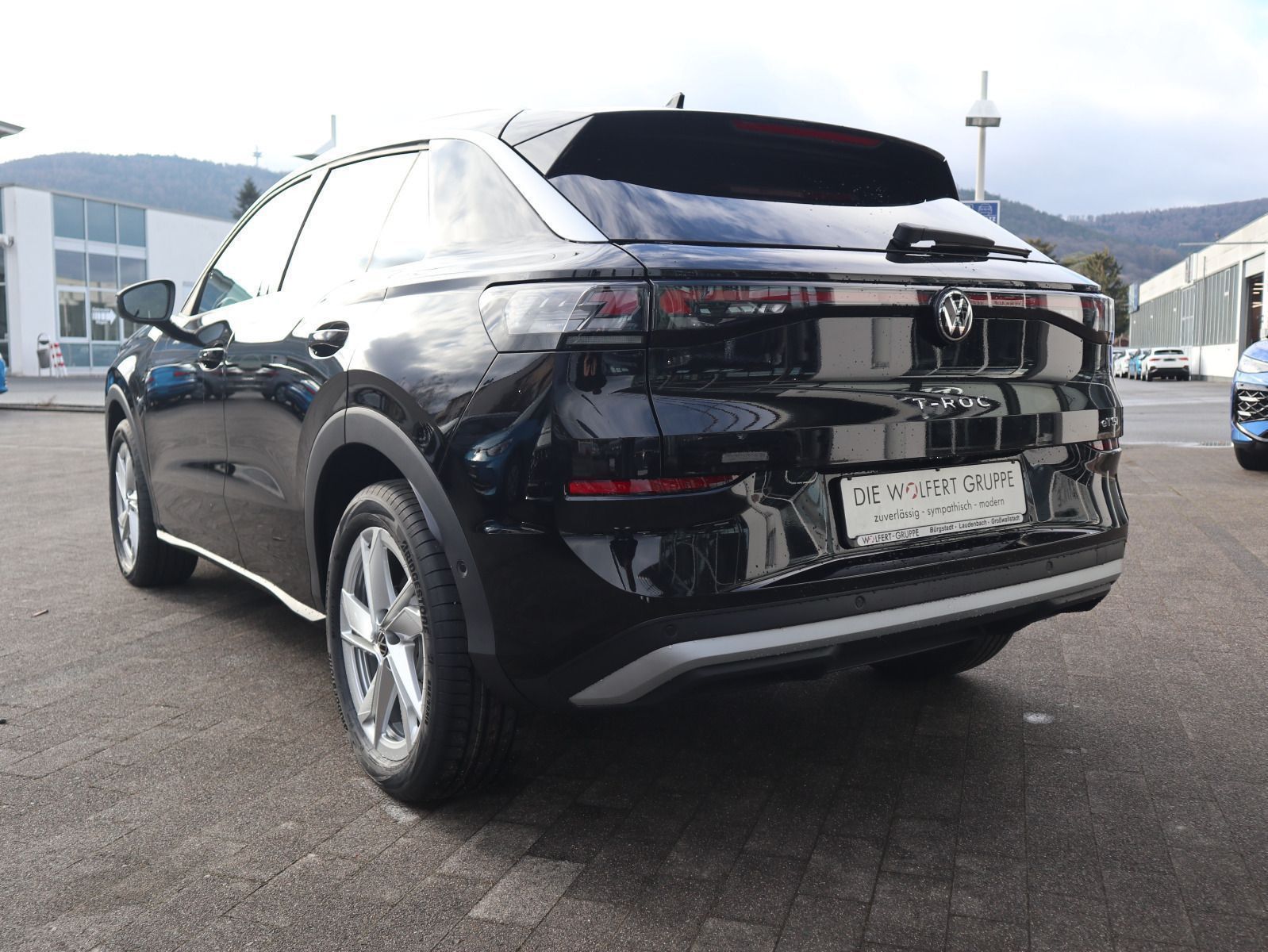 Volkswagen T-Roc Style 1.5 eTSI DSG AHK KEYLESS NAVI 360° M foto 3