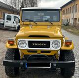 Toyota Land Cruiser FJ40 - Toyota Land Cruiser: Fj40