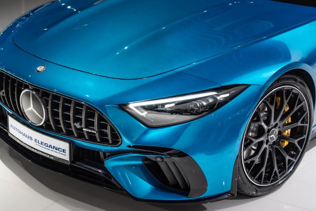 Mercedes-Benz SL 63 AMG