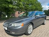 Volvo V70 Kombi 2.4 Edition Sport - Volvo V70 mit Benzin-Antrieb: Kombi, 2.4
