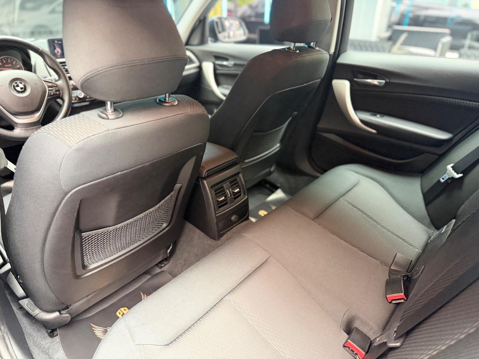 BMW 120 Limo/Xenon/KlimaA/Navi/PDC/BT/Temp.