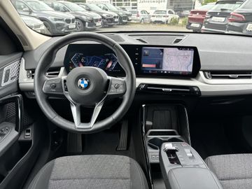 BMW X2 - 11