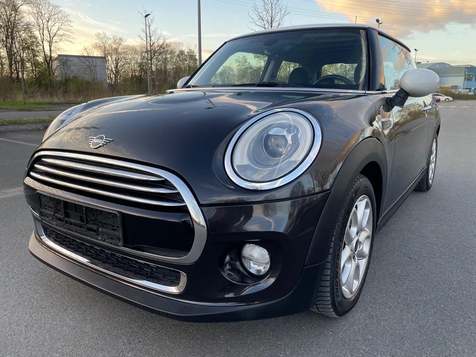 MINI COOPER NAVI PRO*PANORAMA*LED*