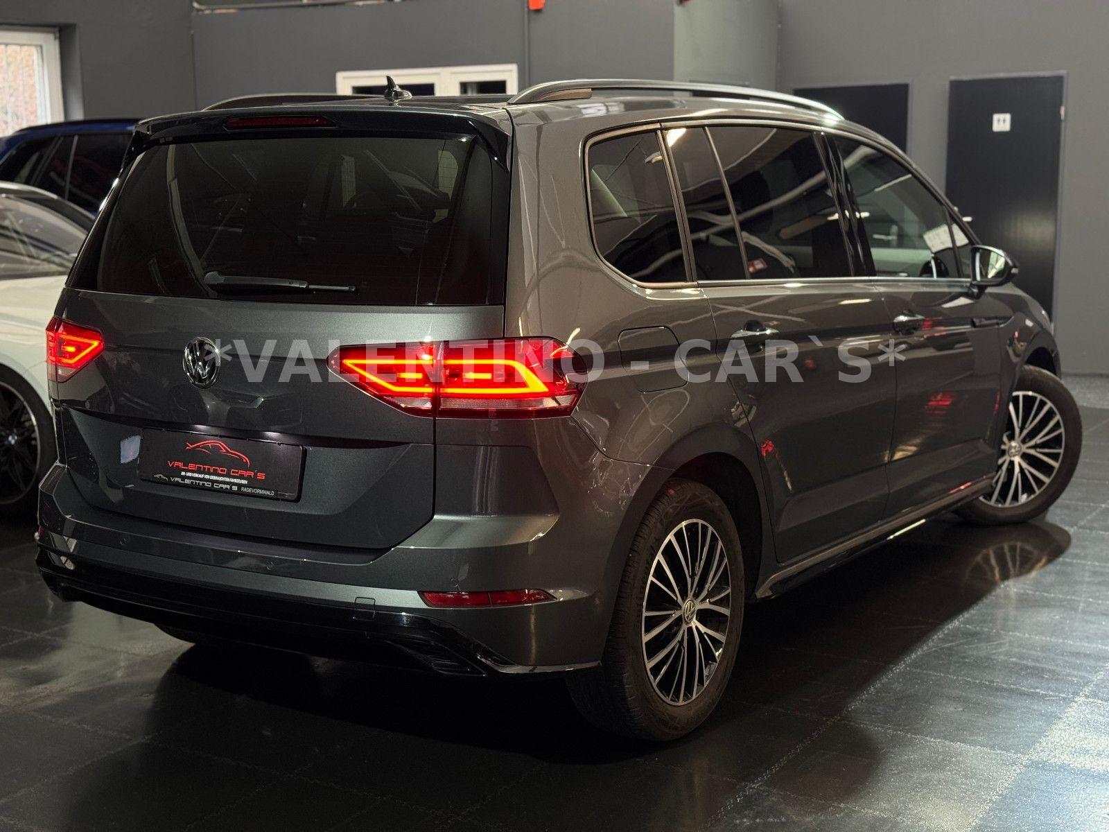 Volkswagen Touran Highline R-Line/DSG/Massage/Navi/LED/Temp