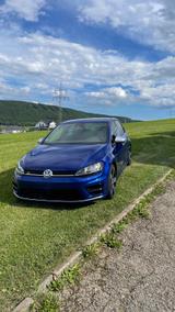 Volkswagen Golf 2.0 TSI DSG 4MOTION BMT R R - Volkswagen Golf: Blau
