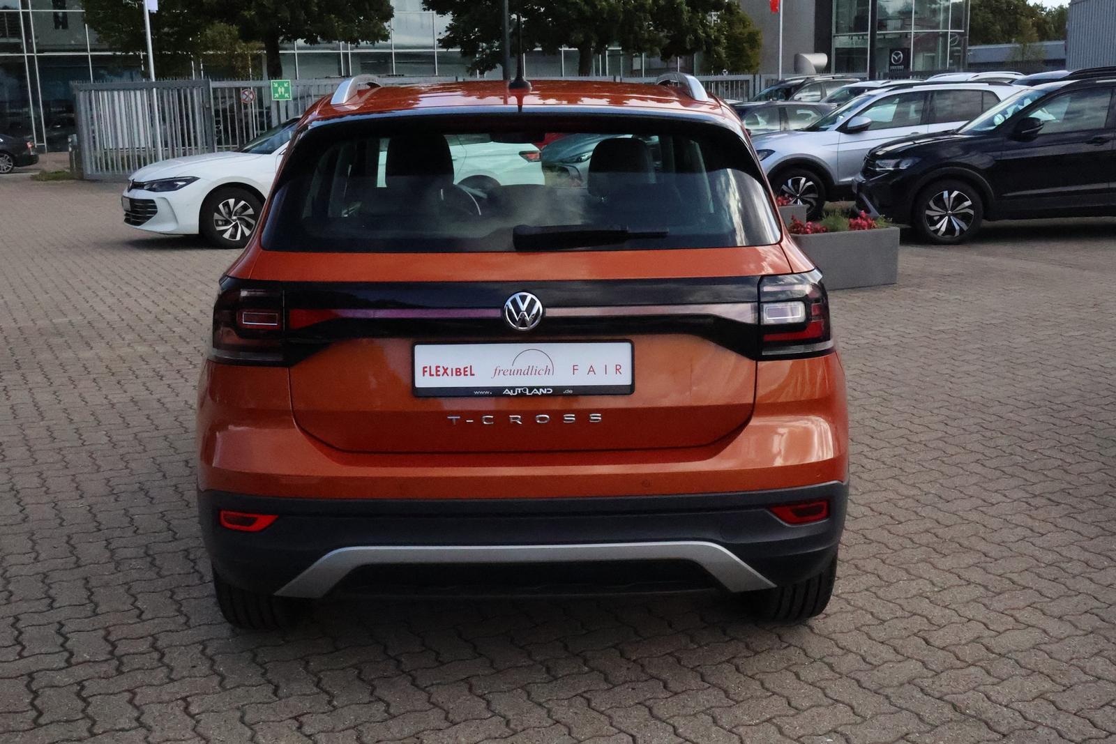 Volkswagen T-Cross 1.0 Basis Navi Tempomat Sitzheizung PDC