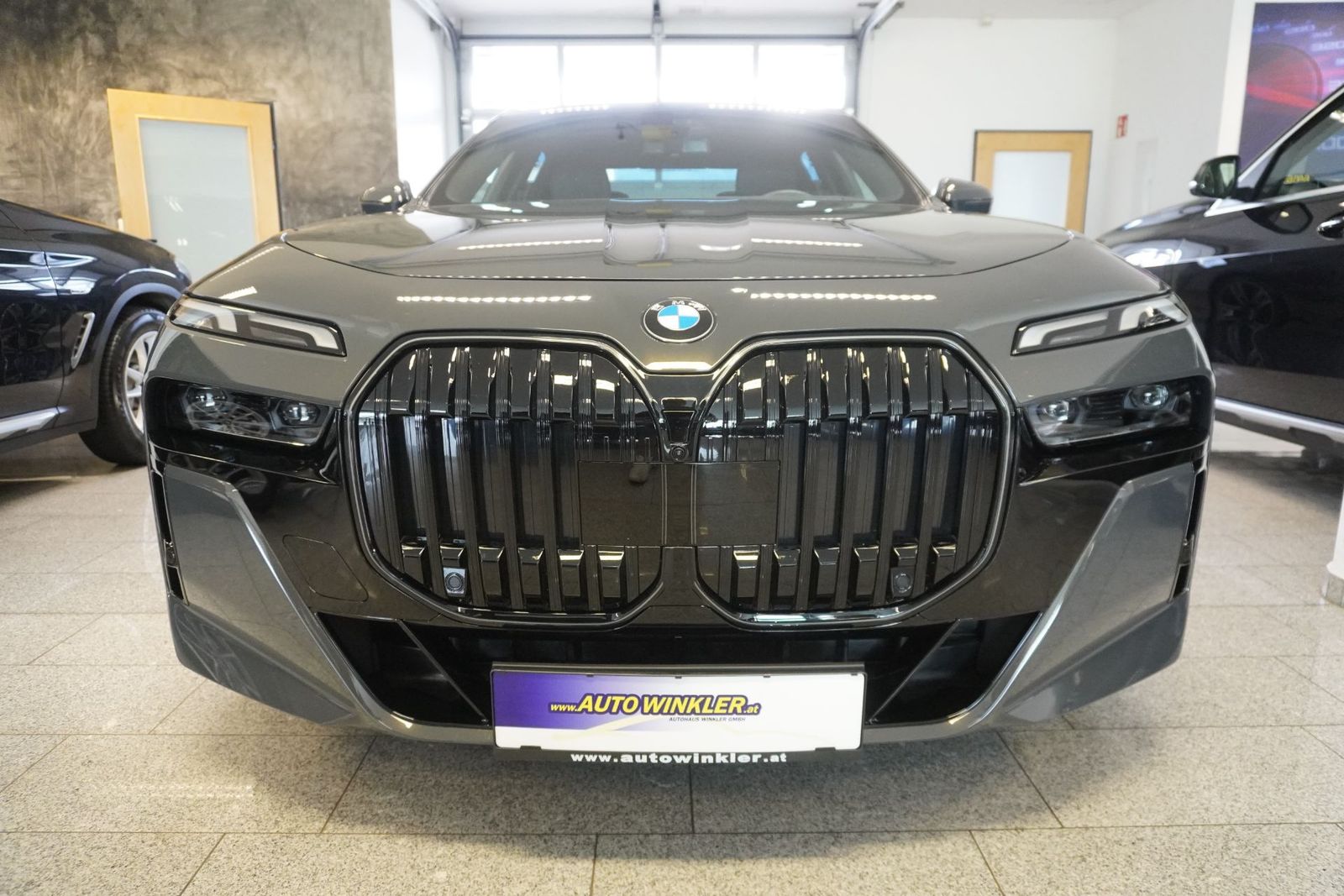 BMW 740 d xDrive Limousine Aut./Lang/M-Paket/Massage imagem 2
