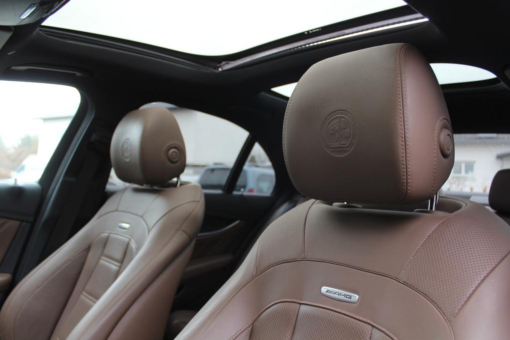 Mercedes-Benz E 63 AMG