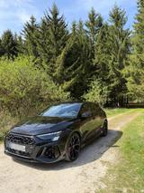Audi RS3 2.5 TFSI S tronic quattro Sportback - - Audi RS3 mit Benzin-Antrieb: Kombi