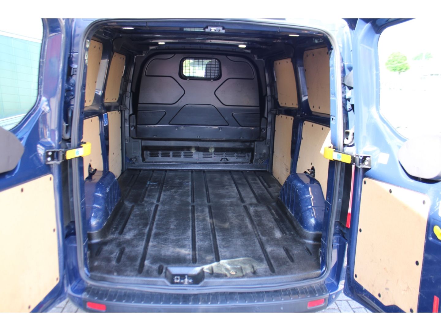 FORD Transit Custom 300 L1 2.0 TDCi Trend 2xSchiebetü - Image 8