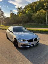 BMW 320i f30 - BMW 320: F30