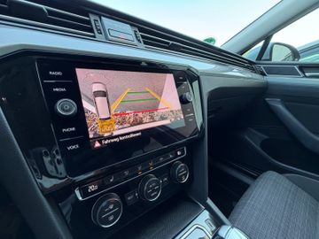 Volkswagen Passat Variant - 9