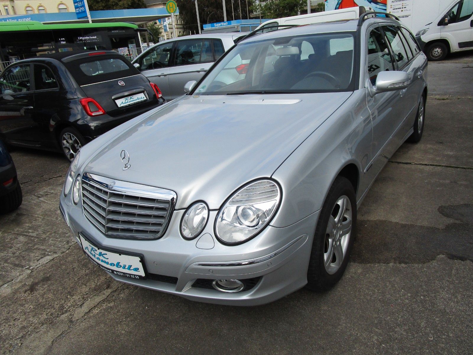 Mercedes-Benz E 200 T-Modell Kompressor / XENON / Automatic