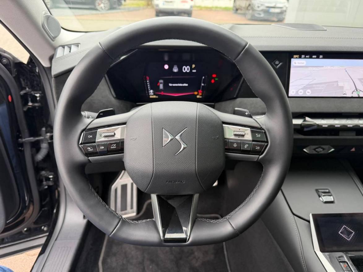 DS Automobiles DS4 ÉTOILE Alcantara PureTech 130 EAT8 Automatik