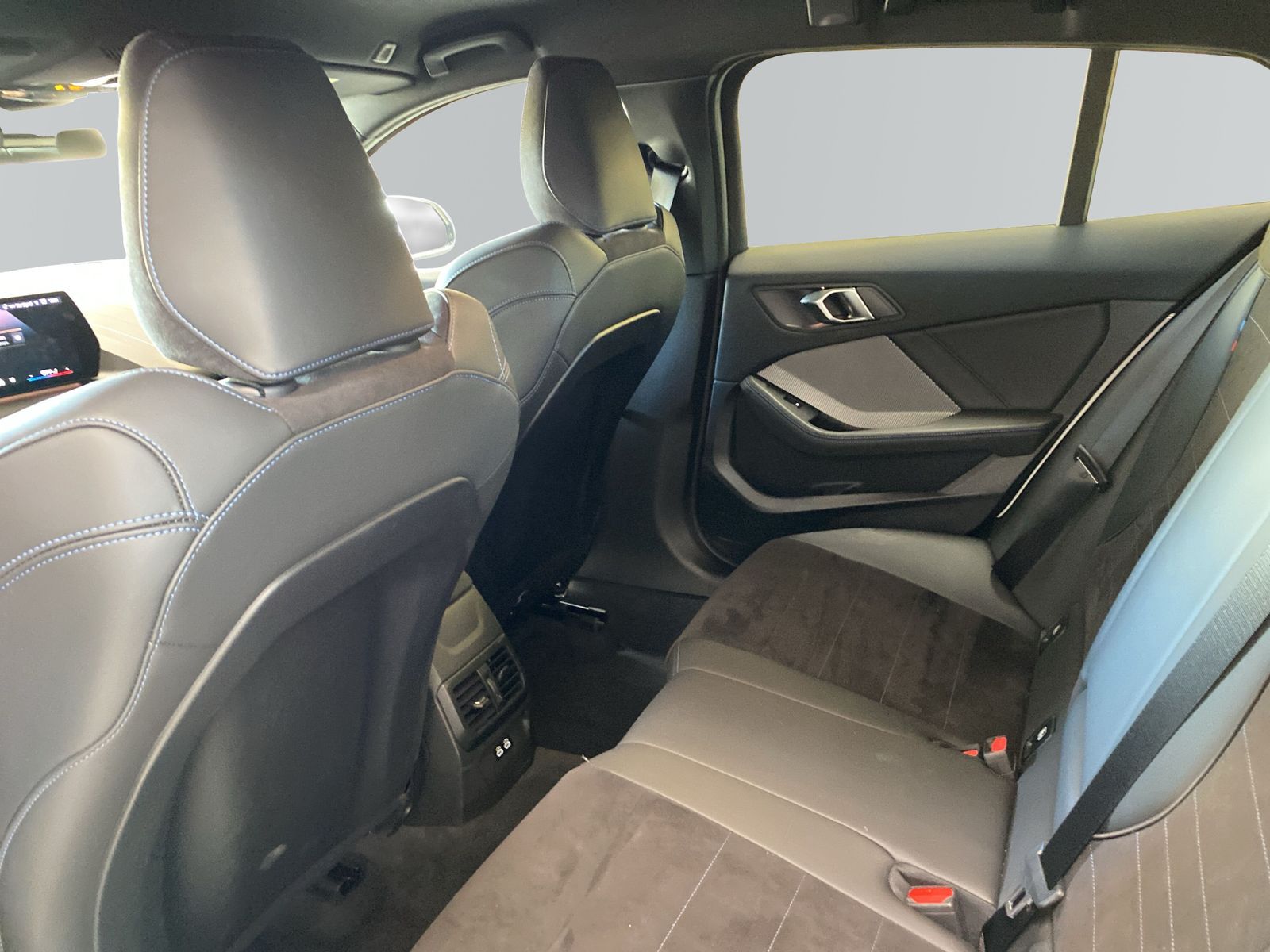 BMW 120 - Bild 9