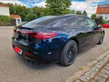 Mercedes-Benz EQS 450+ - - blaue Mercedes-Benz EQS