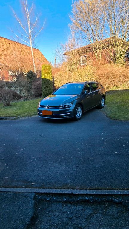 Image of Volkswagen Golf