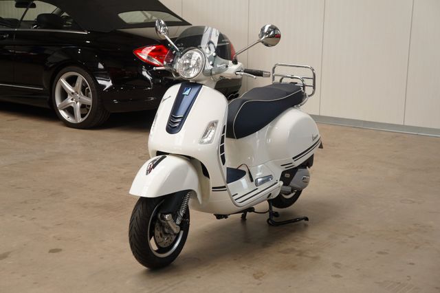 PIAGGIO Vespa GTS 125er YachtClub