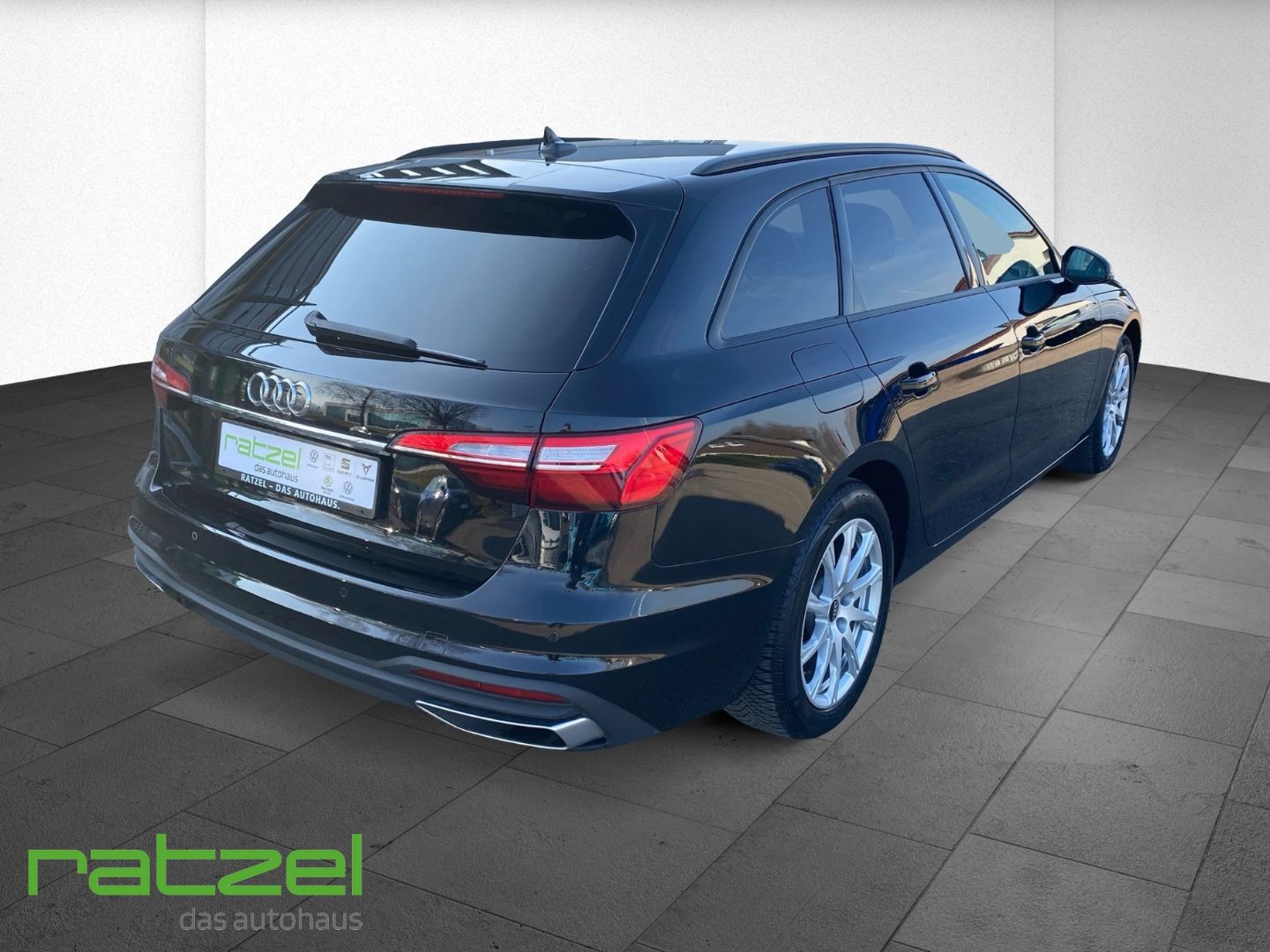 Fahrzeugabbildung Audi A4 Avant 35 TFSI S tronic Navi LED El. Heckklapp