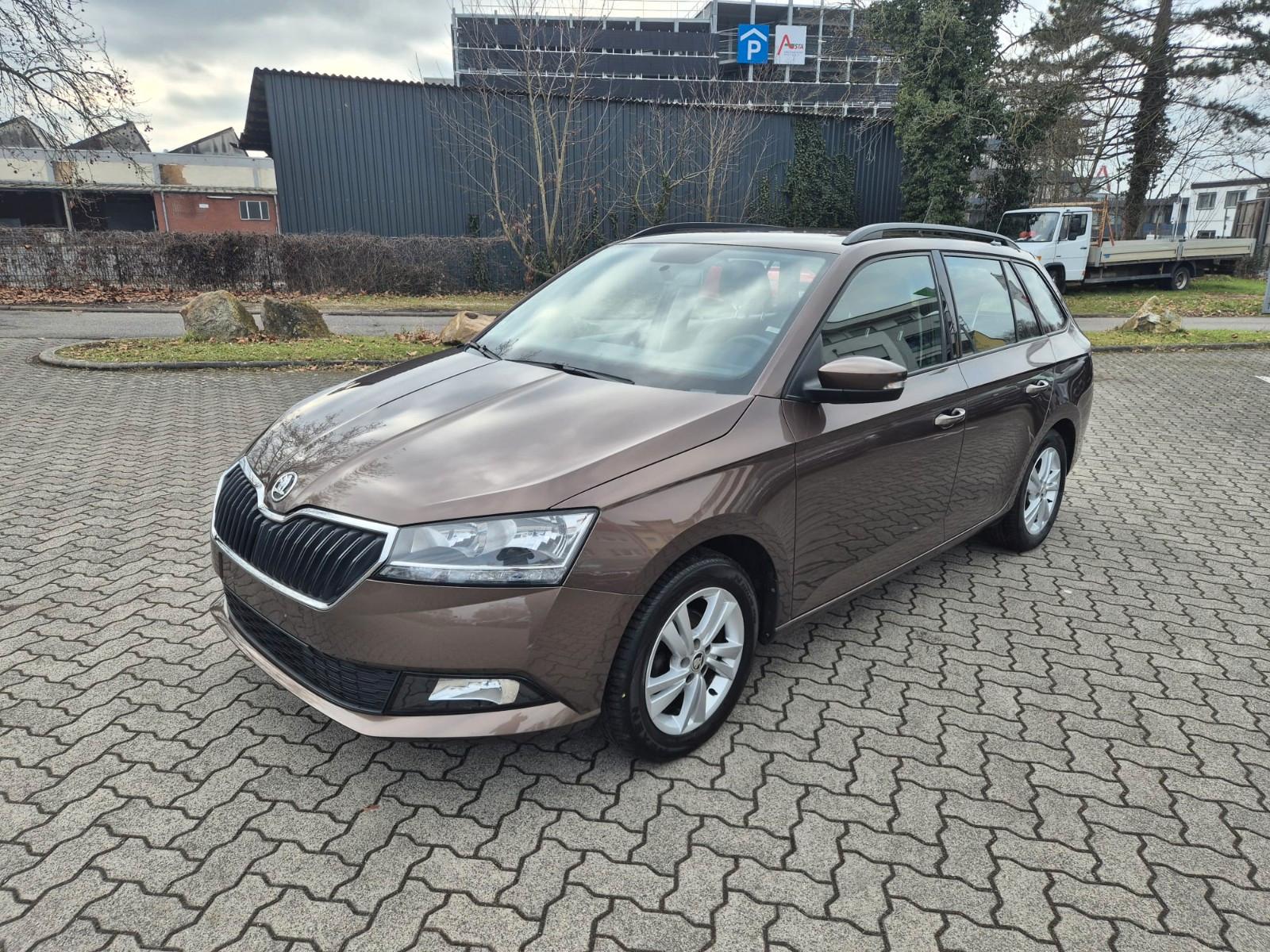 Skoda Fabia Combi Ambition 1.0 TSI 70kW Top Zustand