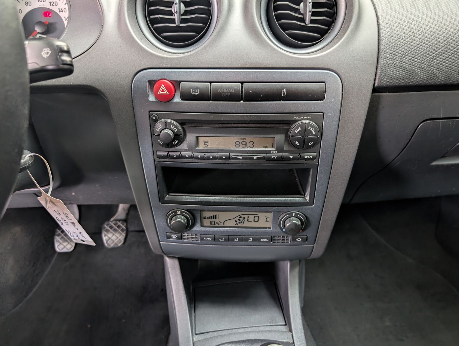 Fahrzeugabbildung SEAT Ibiza 1.6 Sport Edition TÜV*KLIMA*16" ALU
