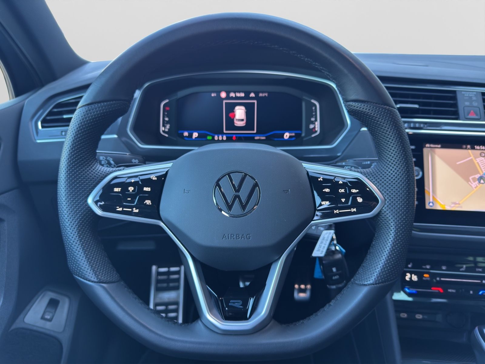 Tiguan 2.0 TDI 4MOTION R-LINE *MATRIX*AHK*NAVI*